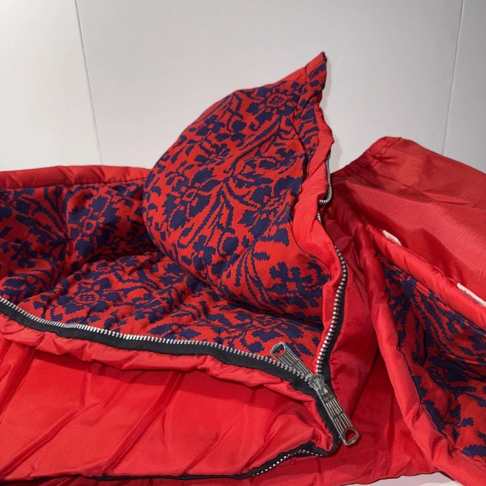 Vintage Coleman Red Sleeping Bag Camping Outdoor Gear USA Made
